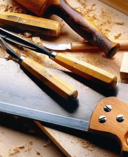 42b27097-f9b4-4607-8404-960d53576b8c-tools.jpg